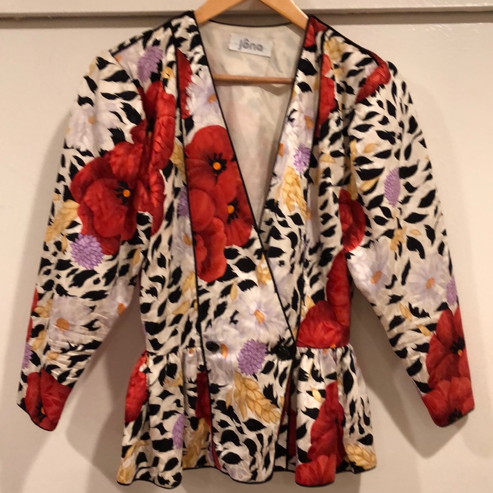 Vintage FLORAL80’s satin BLOUSE 🌹💜💐🖤